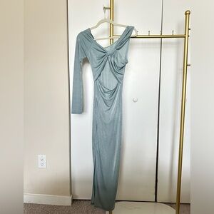 One-sleeve midi dress - light blue